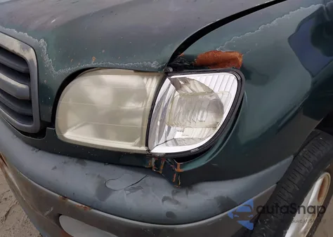 2001 Toyota Tundra из США, поврежденный, VIN 5TBJN32151S177308